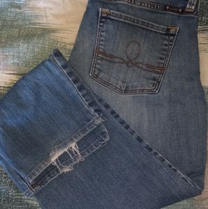 Womens lucky brand jeans size 4/27